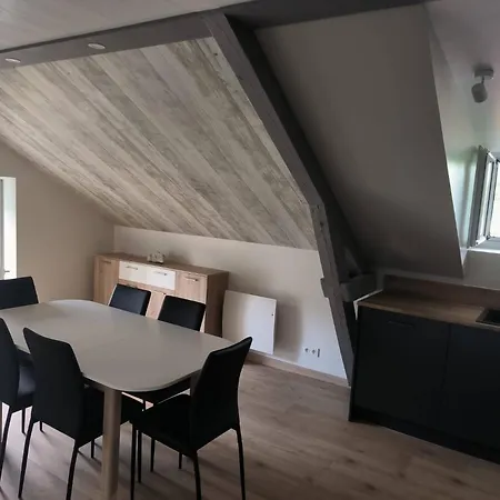 - Etoile Des Neiges - Refait A Neuf - 2 Wifi - Randonnee La Roche Des Fees Apartment