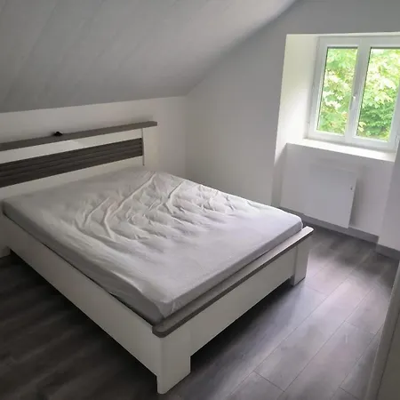 - Etoile Des Neiges - Refait A Neuf - 2 Wifi - Randonnee La Roche Des Fees Apartment *
