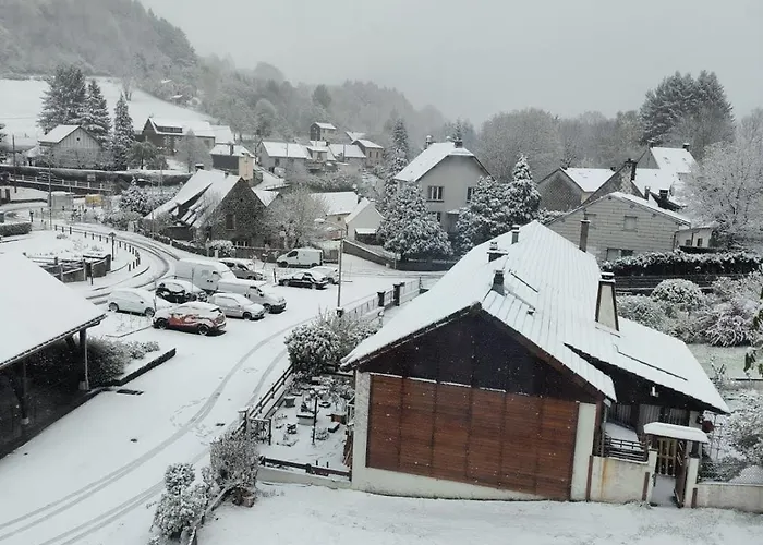 - étoile Des Neiges - Refait à Neuf - 2 Wifi - Randonnée La Roche Des Fées Appartement La Bourboule