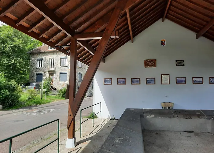 Appartement - étoile Des Neiges - Refait à Neuf - 2 Wifi - Randonnée La Roche Des Fées *