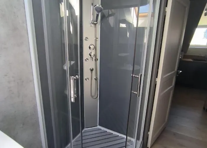 Апартаменты - Etoile Des Neiges - Refait A Neuf - 2 Wifi - Randonnee La Roche Des Fees Ла-Бурбуль